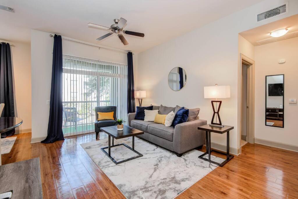 Apartment Smoke Free Amazing Modern 1 Bd Near Nrg Houston