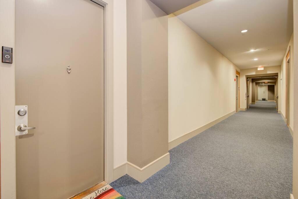 Apartment Smoke Free Amazing Modern 1 Bd Near Nrg *