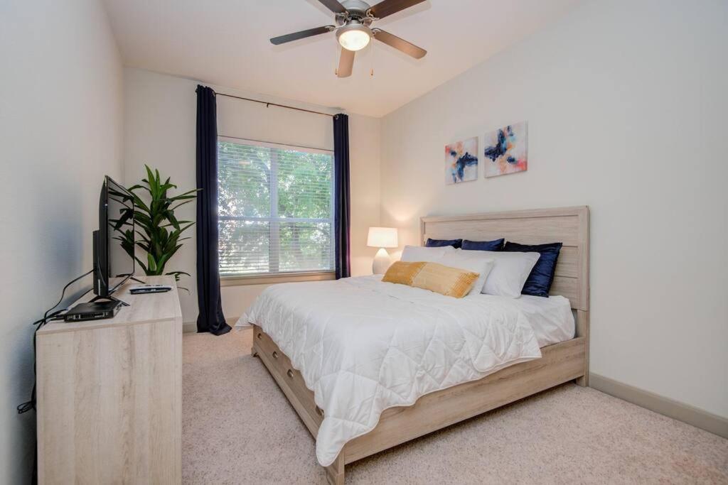 Apartment Smoke Free Amazing Modern 1 Bd Near Nrg Houston