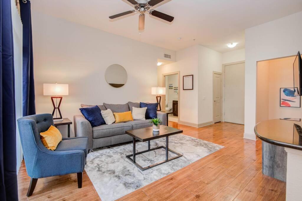 Apartment Smoke Free Amazing Modern 1 Bd Near Nrg *