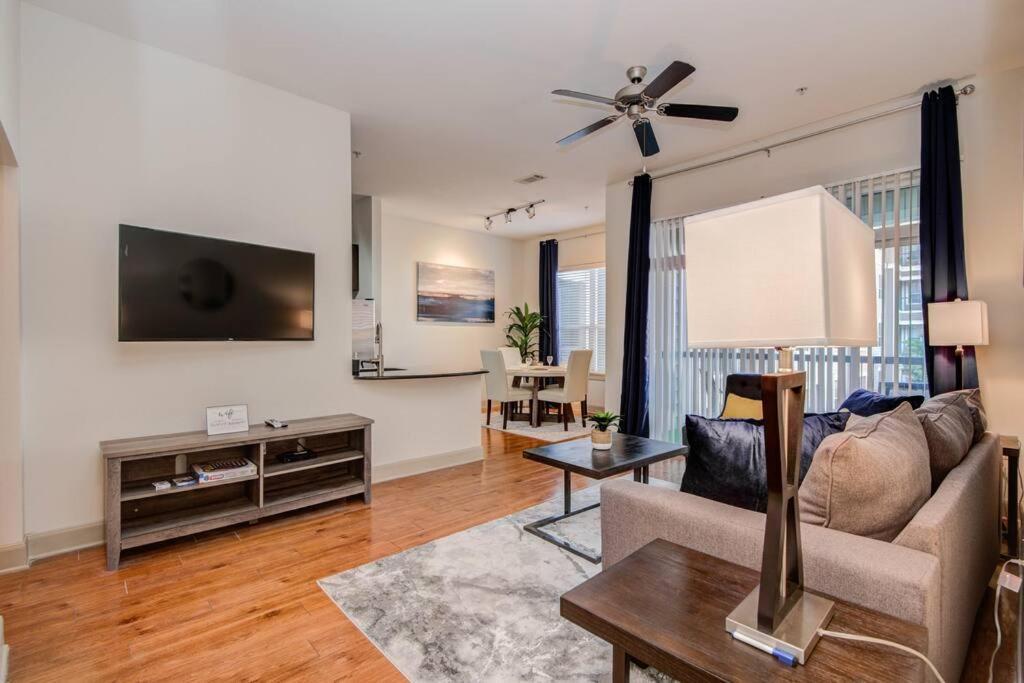 Apartment Smoke Free Amazing Modern 1 Bd Near Nrg